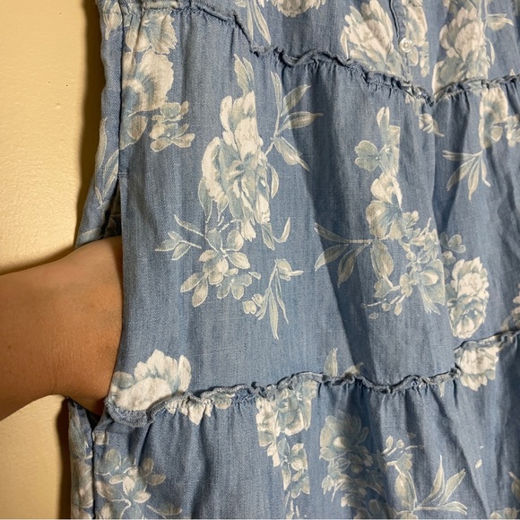Old Navy Blue Floral Tiered Smocked Midi Dress Medium Flutter Sleeve Cottagecore - Picture 9 of 11